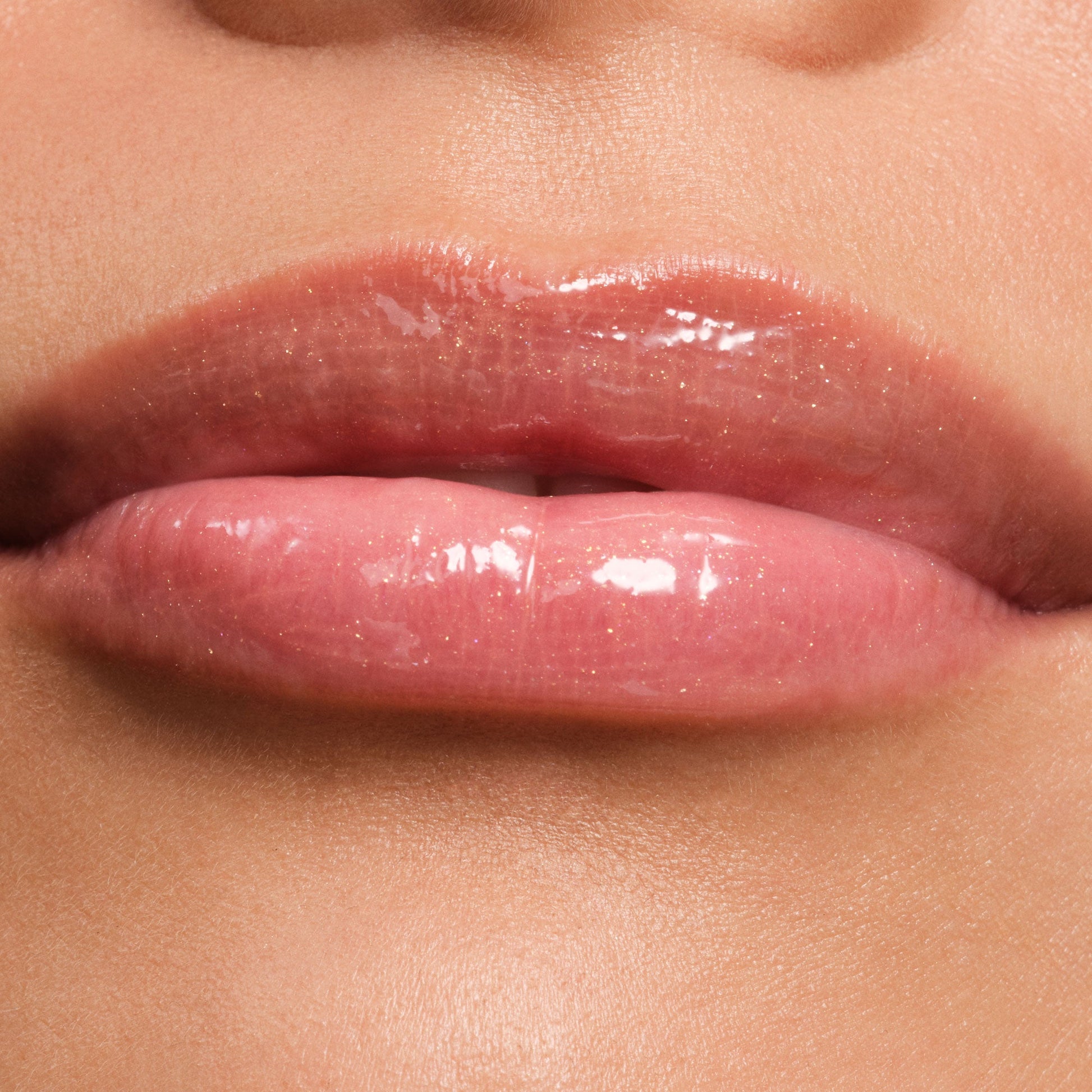 phyto-glow-lip-balm-shimmer-cosmic-s2 NATR-10134-Phyto-Glow-Lip-Hover-Cosmic.jpg