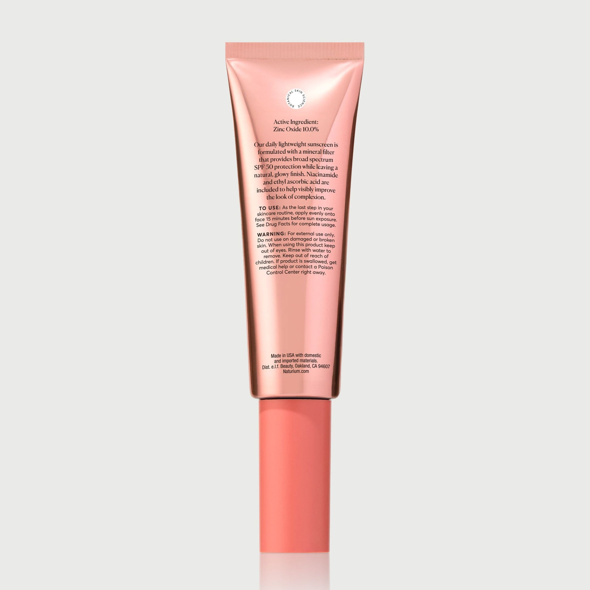 dew-glow-moisturizer-mineral-spf-50-j2 NATR-10163_Dew-Glow-Moisturizer-Mineral-SPF_back_capon-bonebkgd_a99e231e-ca92-4014-addb-f1e7b794e9ab.jpg