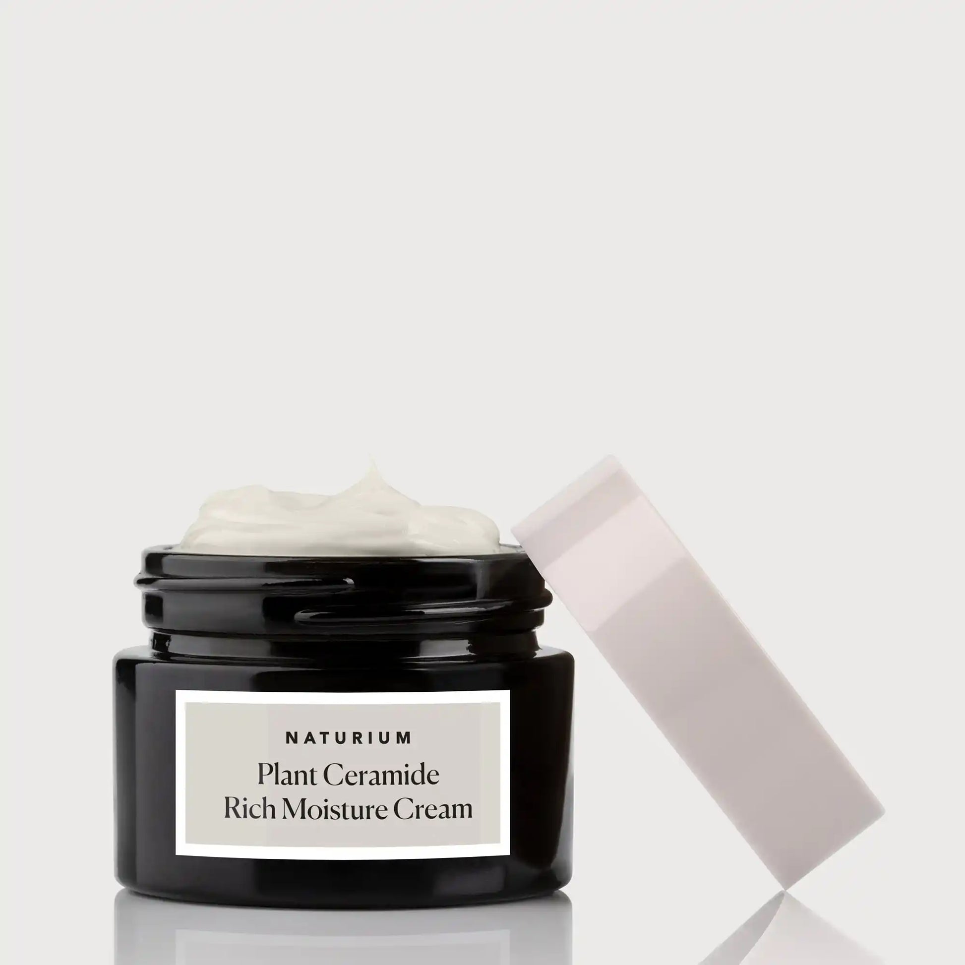 plant-ceramide-rich-moisture-cream-j5 NATR_Catalog_PCRM-Cream-CapOff.webp
