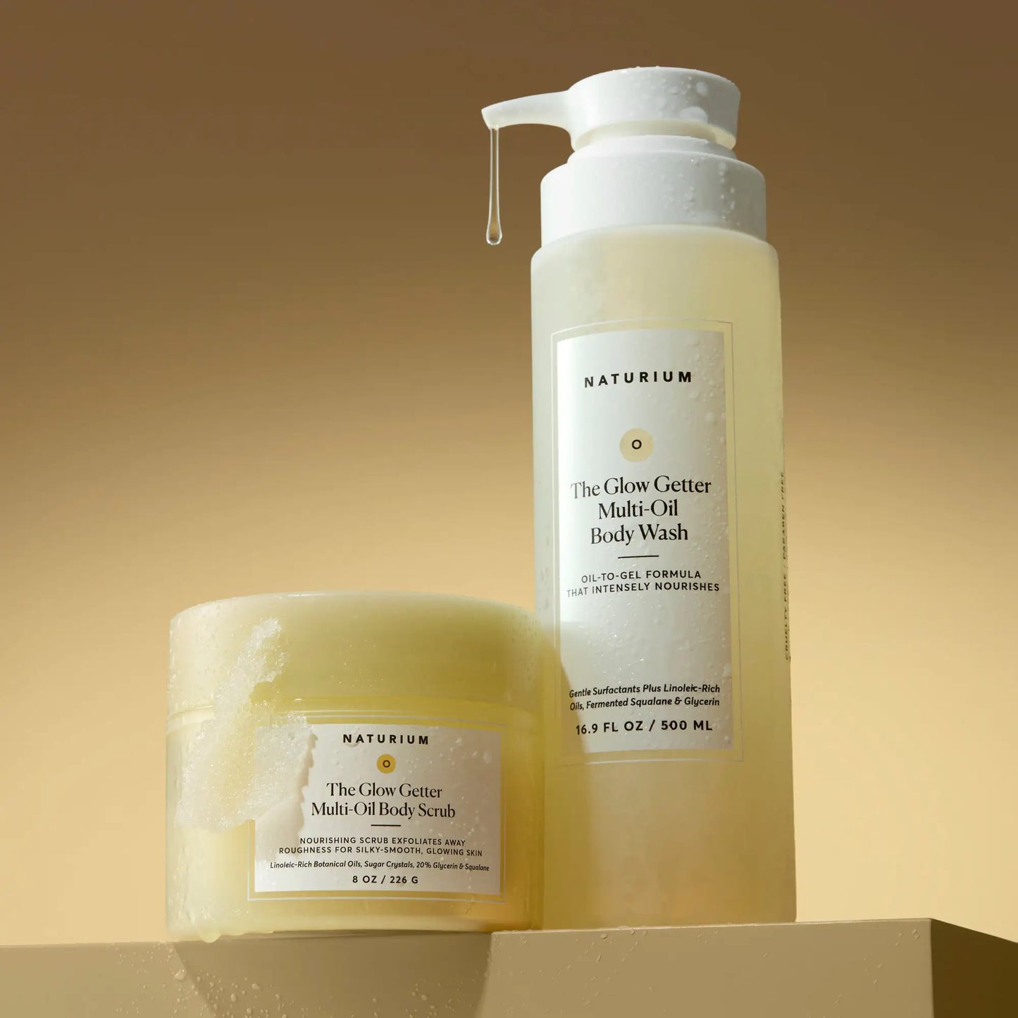 the-glow-getter-shower-bundle-l8 NATR_Glow_Getter_Scrub_Body_Wash.webp