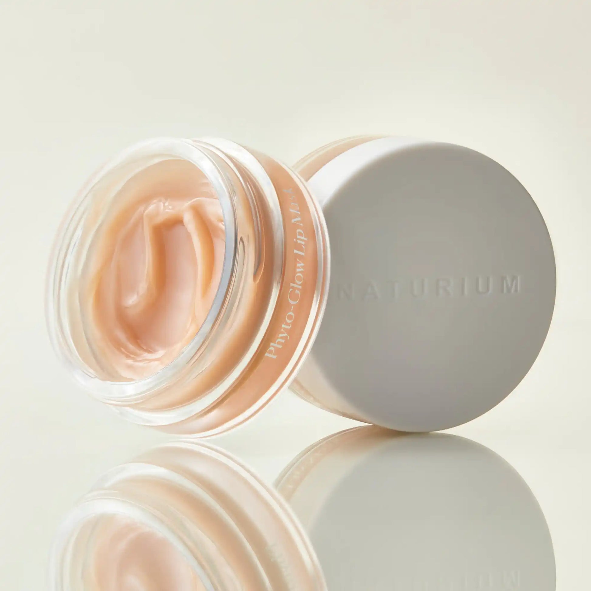 phyto-glow-lip-mask-s7 phyto-lipmask_0607-crop.webp